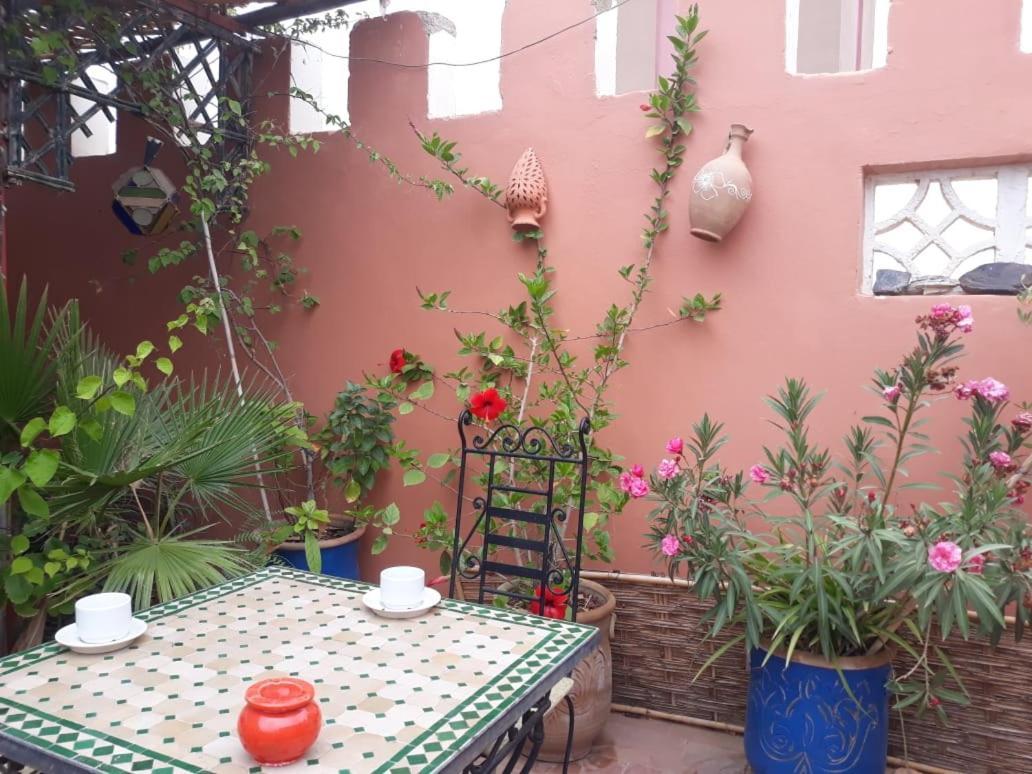 Chambres D'Hotes Les Amis Taroudant Exteriör bild